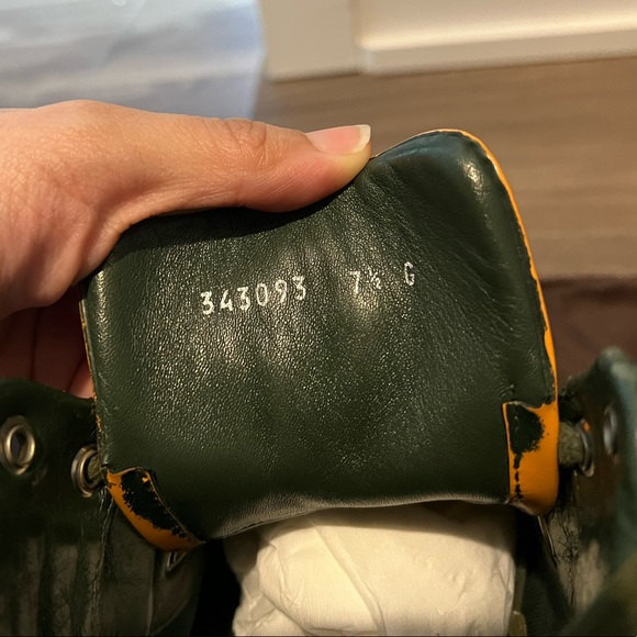 Gucci sneakers - Picture 3 of 4